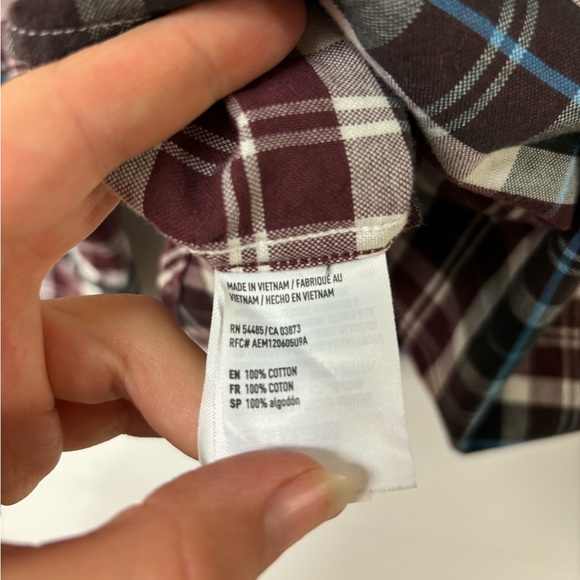 American Eagle Men’s plaid button down - Picture 6 of 6